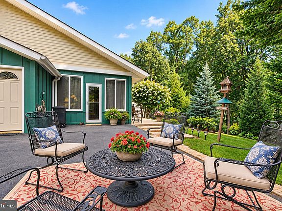 2nd image of 4003 Milldale Ct