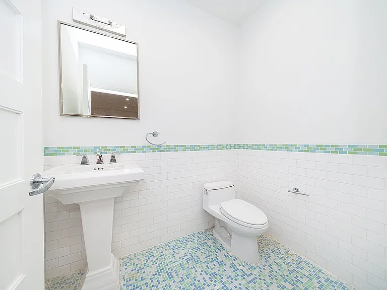 204 W 140th St #B1 — Photo 16