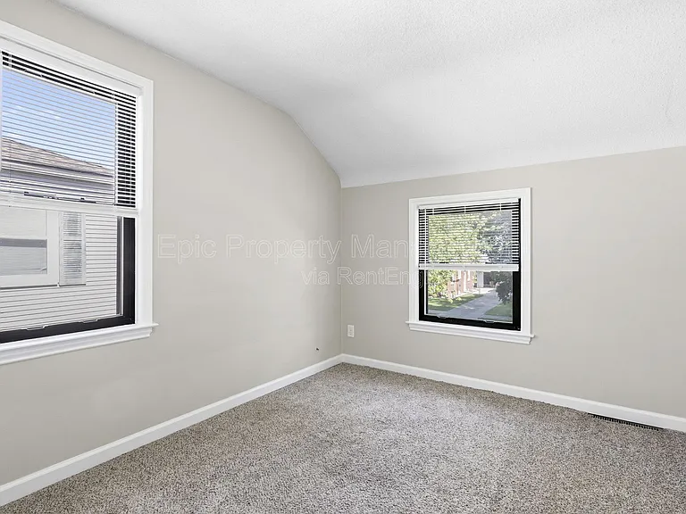 12769 Mercier St — Photo 9