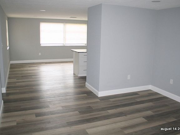 4th image of 6817 Kentucky Ave