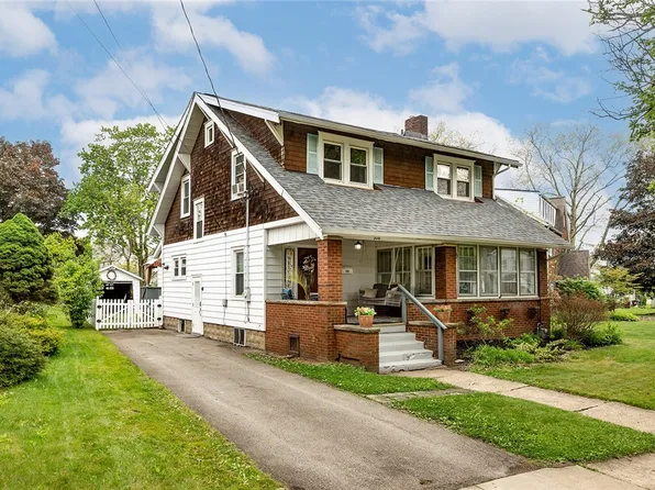 308 Hillcrest Cir, Grove City, PA 16127