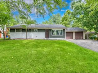 7377 Crissman St, Utica, MI 48317