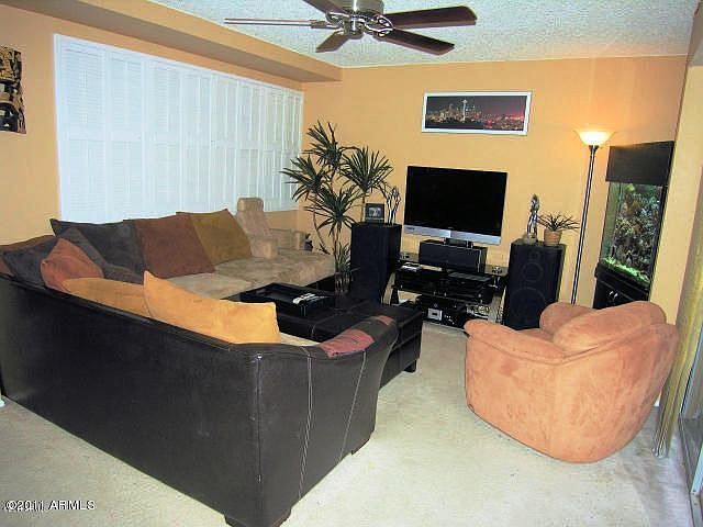 2nd image of 1137 E Sandpiper Dr Unit 102