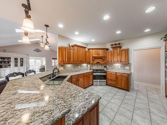 5th image of 7875 Chanticleer Cir NW