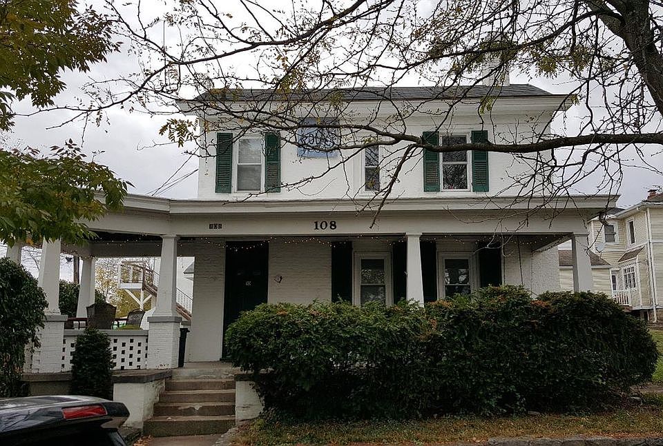 1st image of 108 S Main St