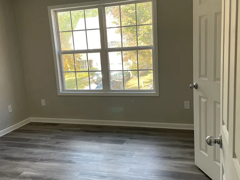 959 Park Knoll Ct — Photo 22