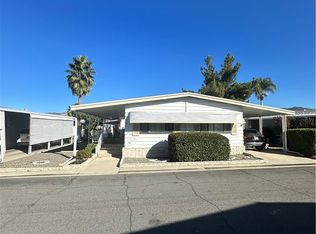 881 N Lake St SPACE 301, Hemet, CA 92544