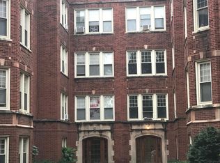 4836 W Henderson St APT 2B, Chicago, IL 60641
