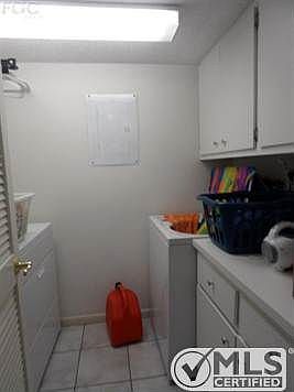 4th image of 4445 Crossjack Ct APT A2