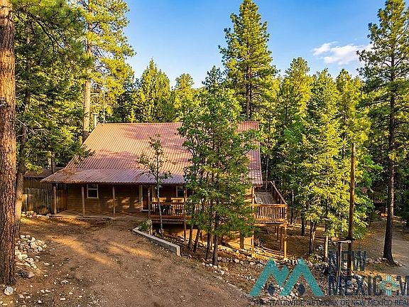 5th image of 606 5th St