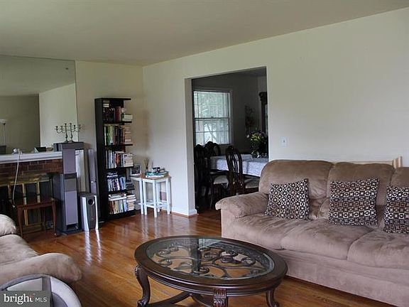 5th image of 3031 Crane Dr