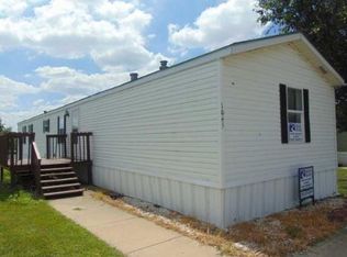 1045 S 75th St, Kansas City, KS 66111