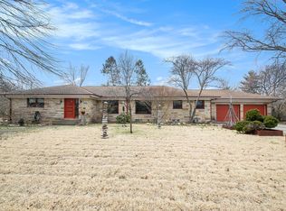 1925 E Jefferson Blvd, South Bend, IN