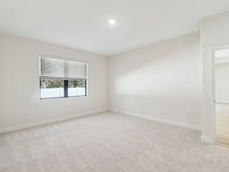 11512 Weaver Hollow Rd — Photo 11