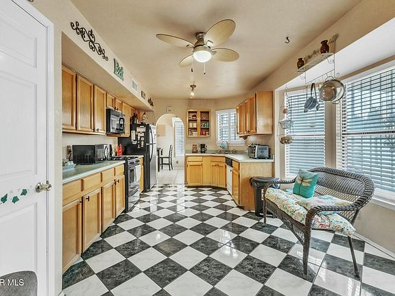 5th image of 11653 John Weir Dr