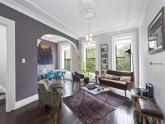 Sold by Sotheby's International Realty | media 8