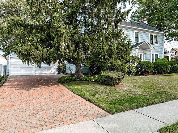 2nd image of 209-43 36th Ave