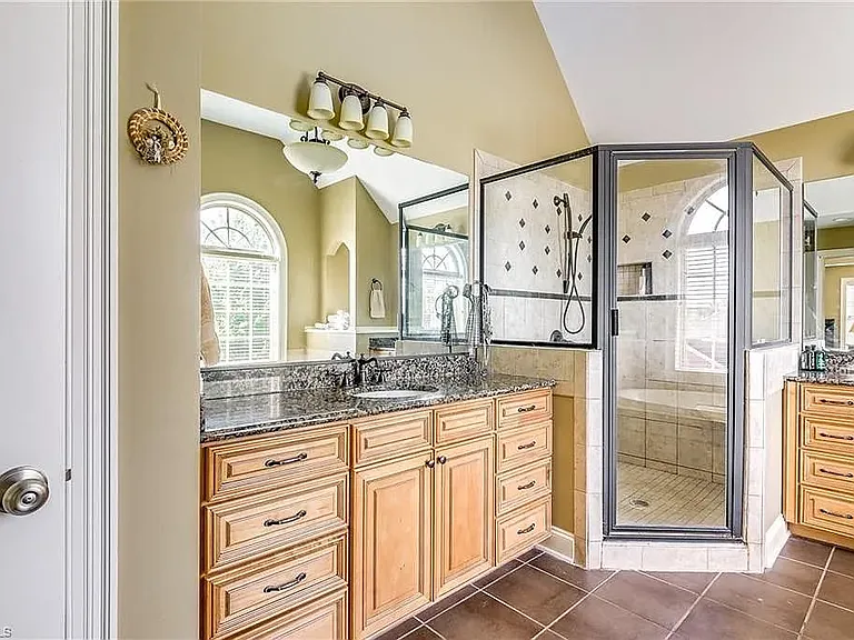 4401 Ashton Oaks Ct #1 — Photo 8