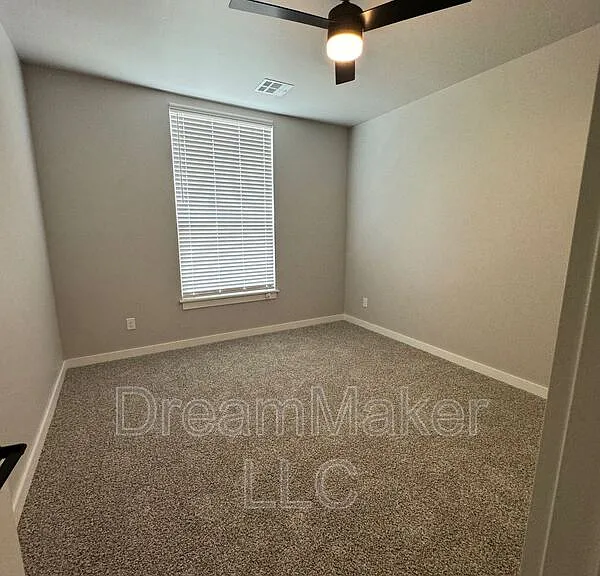 869 Apple Blossom Way — Photo 7