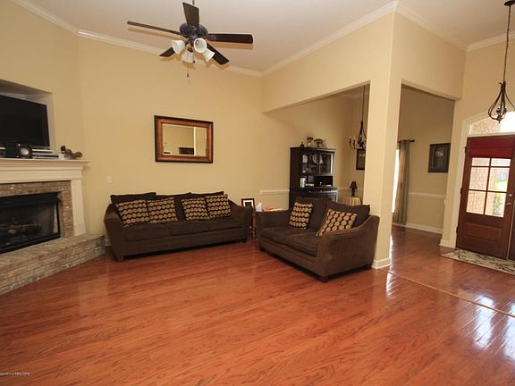 3rd image of 2676 Hill Valley Ln