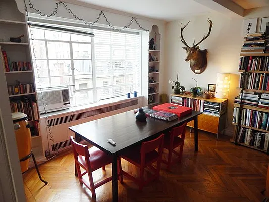 Rented by Rachel Realty | media 19