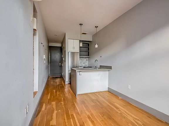 4th image of 1000 Fulton St #3C