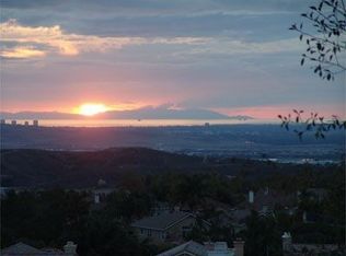 1 Alta Vis, Foothill Ranch, CA 92610