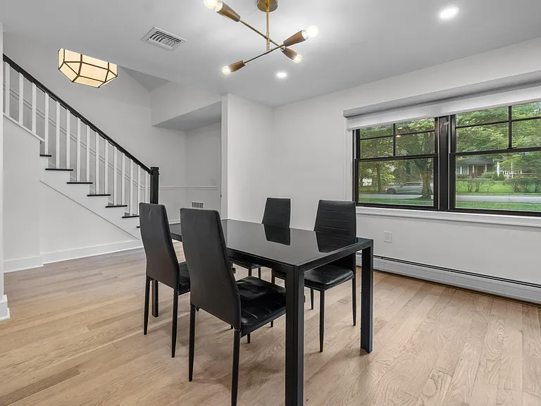 107 Highland Ave — Photo 6