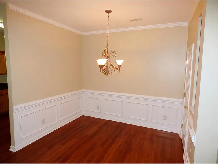 21404 Aftonshire Dr — Photo 5