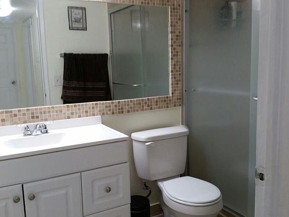 4th image of 261 W Park Dr APT 101