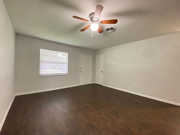 5th image of 4622 Dimbath Dr