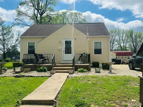 308 Opal St, Saint James, MO 65559