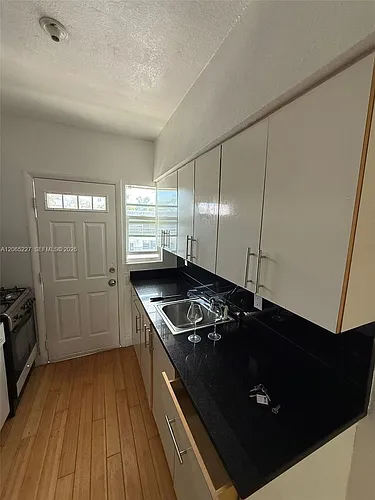 8080 Tatum Waterway Dr #19 Photo 1