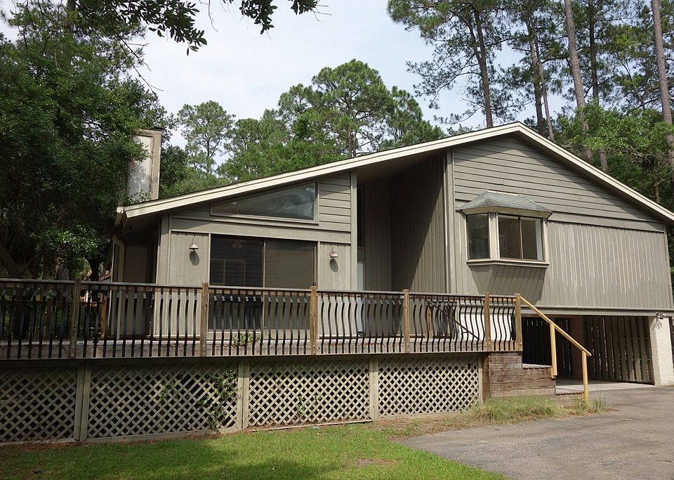 1st image of 21 Goldfinch Ln