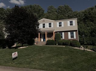 341 Dogwood Dr, Delmont, PA