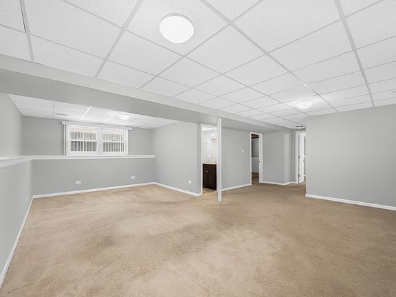 5th image of 16235 76th Ave