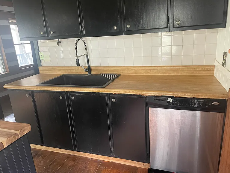 Large kitchen sink