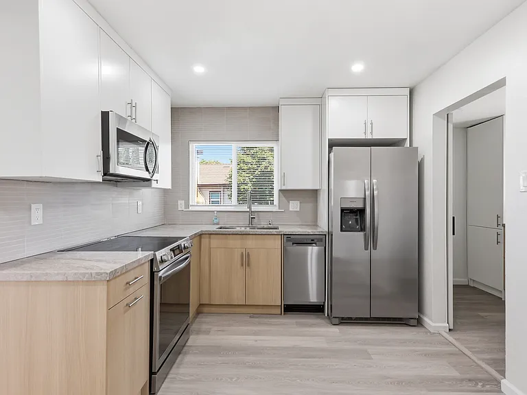 15548 Usher St #1 — Photo 1