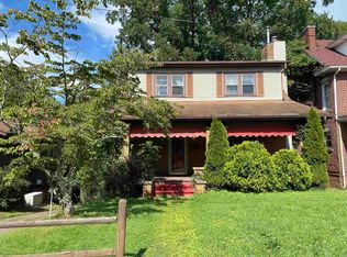 1710 Crestmont Dr, Huntington, WV 25701