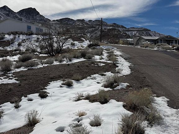 3rd image of 904 W Air Force Rd