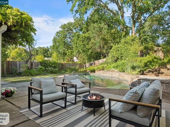 1026 Windsor Dr, Lafayette, CA 94549