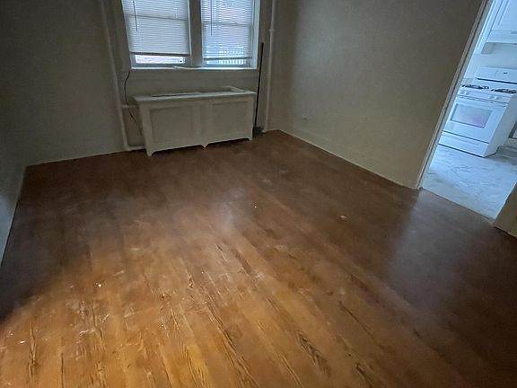 5th image of 40 Parkwood St #1A