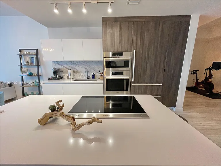 851 NE 1st Ave #2605 — Photo 34