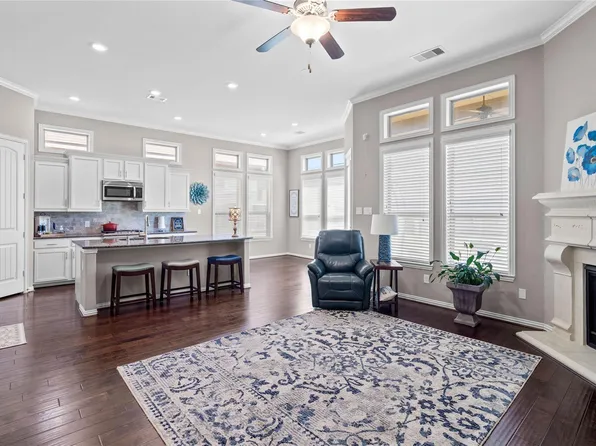 9323 Dochfour Ln, Tomball, TX 77375