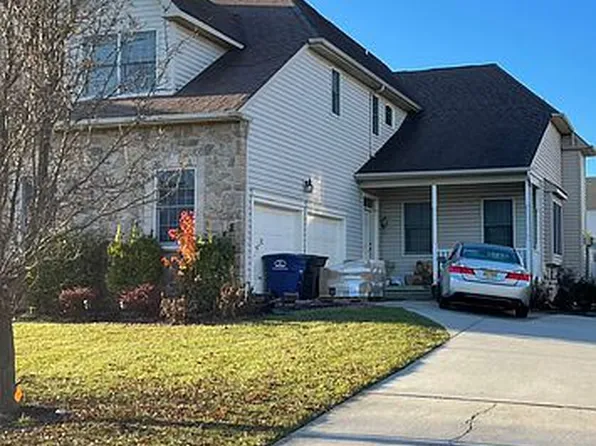 8 Gardengate Ct, Columbus, NJ 08022
