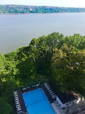 Sold by Douglas Elliman | media 25