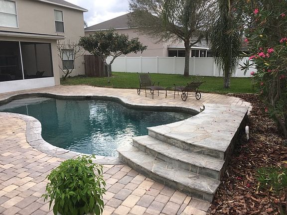 5th image of 713 Monte Vista Way