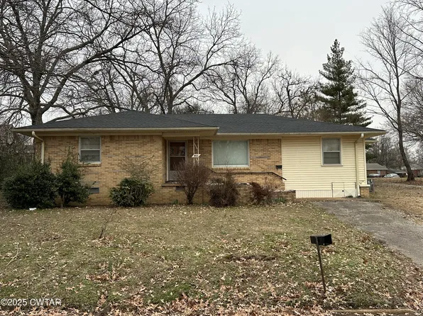 302 Parks St, Newbern, TN 38059
