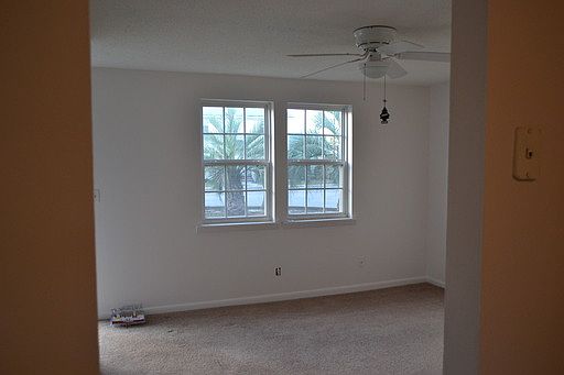2nd image of 300B Pleasant St