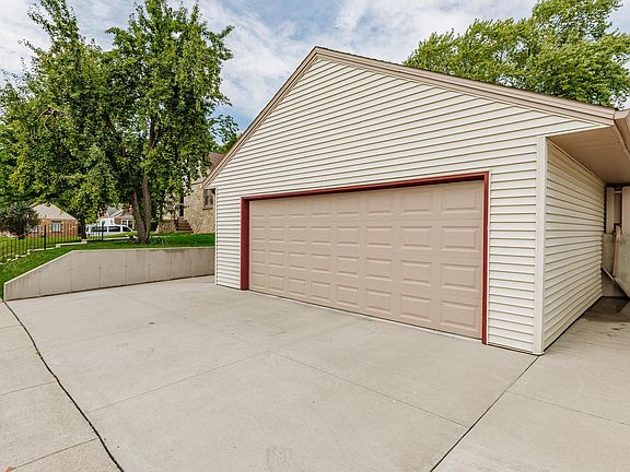 2nd image of 1972 S 90th STREET